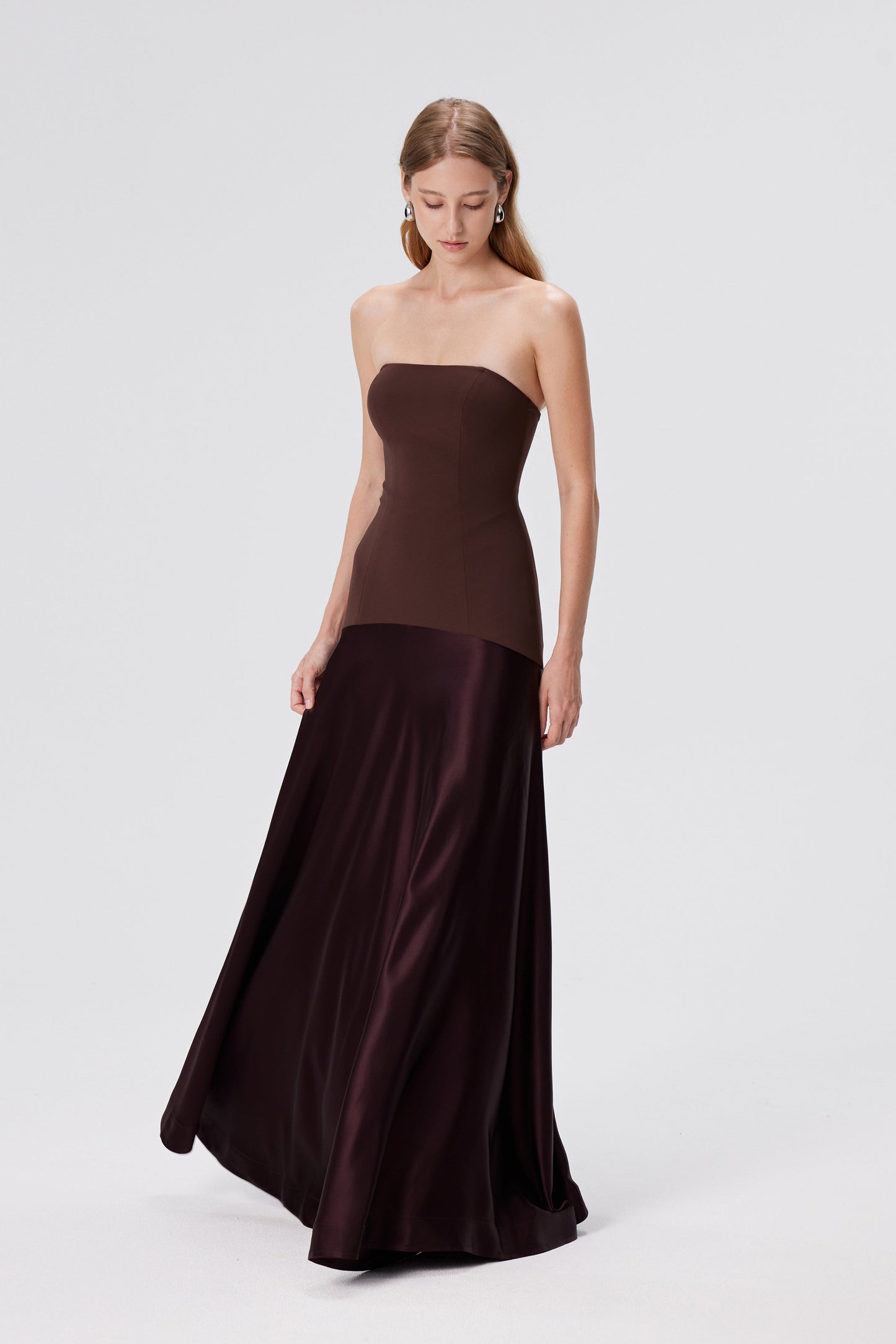 Lunaria | Elegante contourjurk